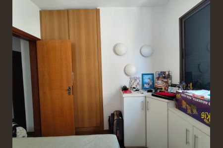 Apartamento à venda com 300m², 4 quartos e 3 vagasquarto 1 