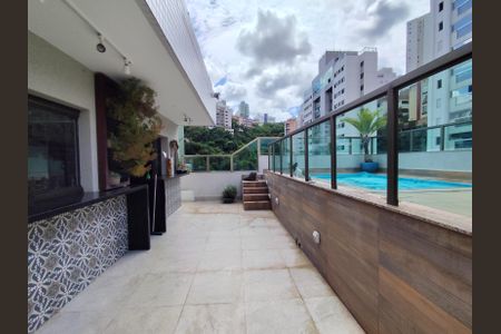 Apartamento à venda com 300m², 4 quartos e 3 vagasÁrea externa - cobertura 