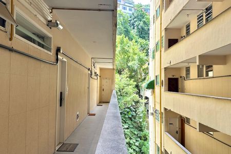 Apartamento à venda com 45m², 1 quarto e sem vagaÁrea comum