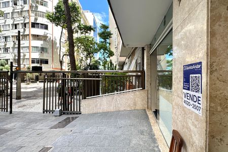 Apartamento à venda com 45m², 1 quarto e sem vagaPlaquinha