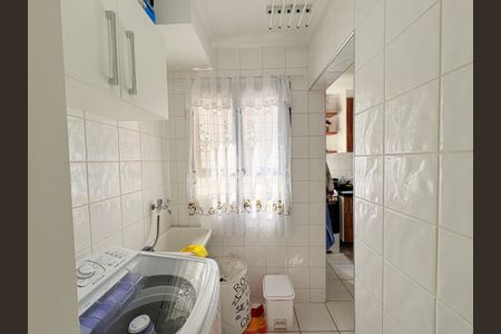 Apartamento à venda com 75m², 3 quartos e 1 vagaÁrea de Serviço