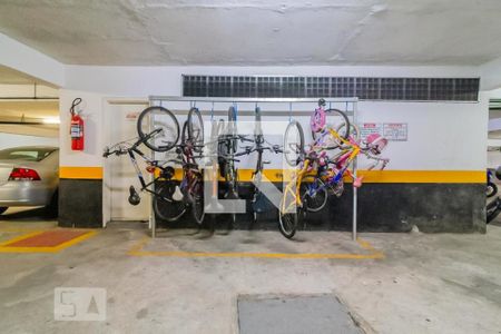 Apartamento à venda com 58m², 2 quartos e 1 vaga Apartamento à venda com 58m², 2 quartos e 1 vagaBicicletário