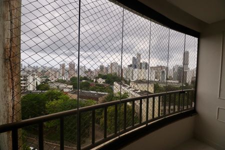 Vista Sala de apartamento para alugar com 2 quartos, 83m² em Canela, Salvador