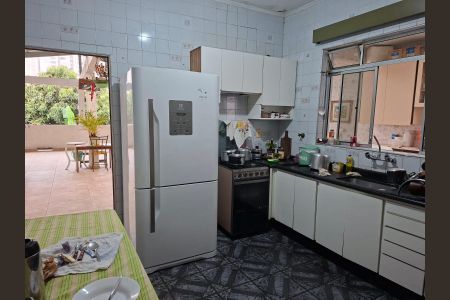 Foto 16 de casa à venda com 3 quartos, 350m² em Parque das Nações, Santo André
