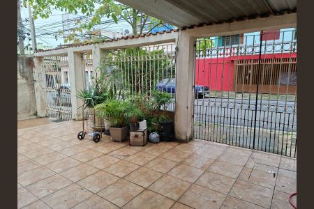 Casa à venda com 350m², 3 quartos e 8 vagasFoto 02