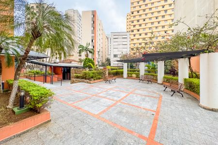 Apartamento à venda com 40m², 1 quarto e 1 vagaÁrea comum