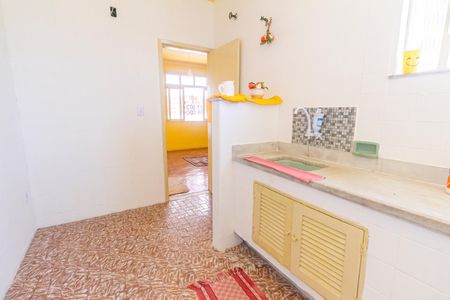 Apartamento para alugar com 65m², 2 quartos e 1 vagaCozinha e Área de Serviço