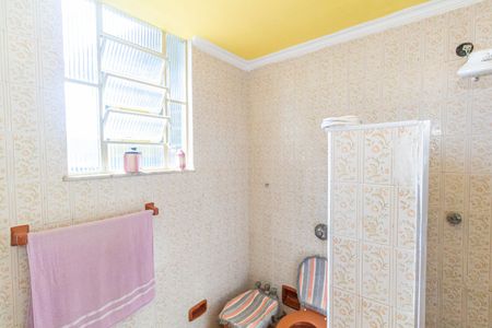 Apartamento para alugar com 65m², 2 quartos e 1 vagaBanheiro Social