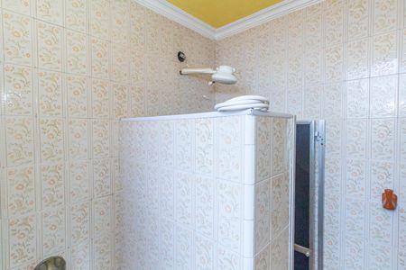 Apartamento para alugar com 65m², 2 quartos e 1 vagaBanheiro Social