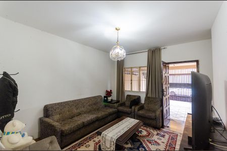 Casa para alugar com 95m², 3 quartos e 2 vagas Casa para alugar com 95m², 3 quartos e 2 vagasSala