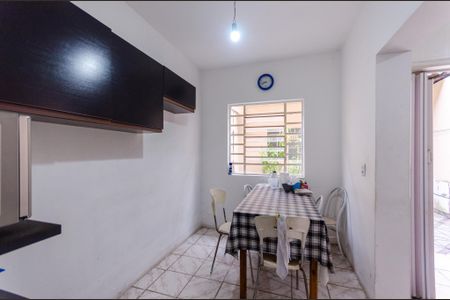 Casa para alugar com 95m², 3 quartos e 2 vagas Casa para alugar com 95m², 3 quartos e 2 vagasCozinha