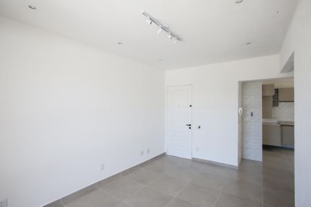 Sala de apartamento à venda com 2 quartos, 53m² em Jacarepaguá, Rio de Janeiro