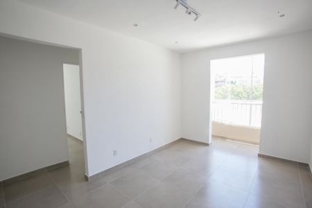 Sala de apartamento à venda com 2 quartos, 53m² em Jacarepaguá, Rio de Janeiro