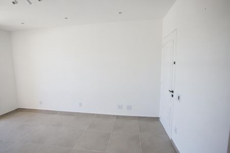 Sala de apartamento à venda com 2 quartos, 53m² em Jacarepaguá, Rio de Janeiro