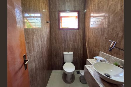 Casa à venda com 150m², 3 quartos e 2 vagas Casa à venda com 150m², 3 quartos e 2 vagasBanheiro 3