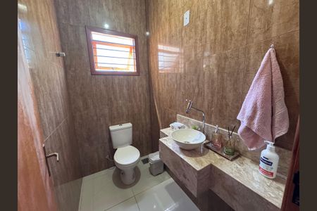 Casa à venda com 150m², 3 quartos e 2 vagas Casa à venda com 150m², 3 quartos e 2 vagasBanheiro 3