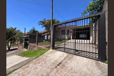 Casa à venda com 150m², 3 quartos e 2 vagas Casa à venda com 150m², 3 quartos e 2 vagasFACHADA
