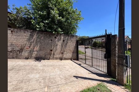 Casa à venda com 150m², 3 quartos e 2 vagas Casa à venda com 150m², 3 quartos e 2 vagasÁrea comum