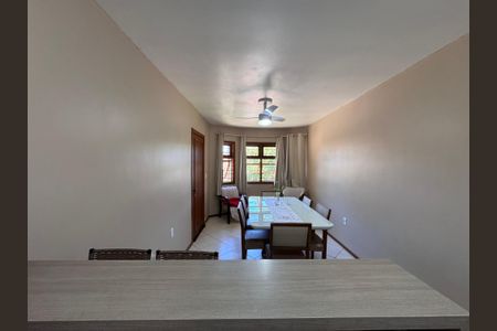 Casa à venda com 150m², 3 quartos e 2 vagas Casa à venda com 150m², 3 quartos e 2 vagasCozinha