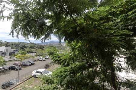 Apartamento para alugar com 47m², 2 quartos e 1 vagaVista - Sala