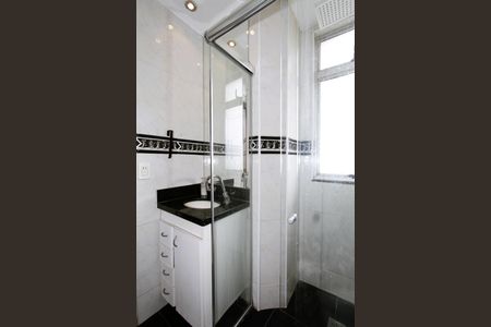 Apartamento à venda com 74m², 3 quartos e 1 vagaBanheiro Social