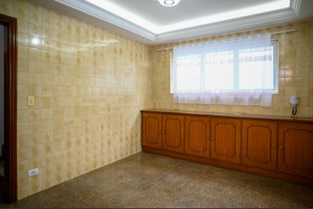 Casa para alugar com 332m², 4 quartos e 4 vagas Casa para alugar com 332m², 4 quartos e 4 vagasCopa