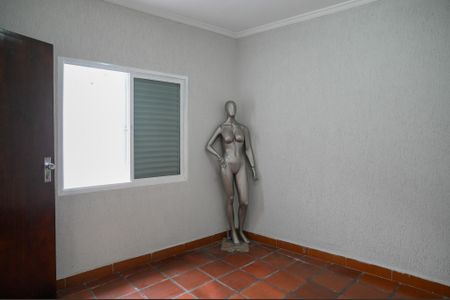 Casa para alugar com 332m², 4 quartos e 4 vagas Casa para alugar com 332m², 4 quartos e 4 vagasQuarto de Serviço