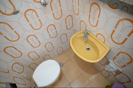 Casa para alugar com 332m², 4 quartos e 4 vagas Casa para alugar com 332m², 4 quartos e 4 vagasBanheiro de Serviços