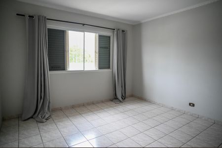 Casa para alugar com 332m², 4 quartos e 4 vagas Casa para alugar com 332m², 4 quartos e 4 vagasQuarto 4