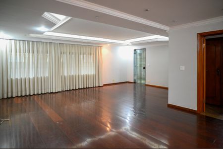 Sala de casa para alugar com 4 quartos, 332m² em Bosque da Saúde, São Paulo