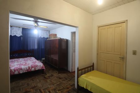 Casa à venda com 140m², 2 quartos e 4 vagasQuarto 2