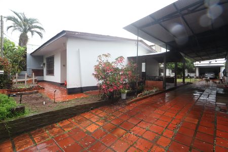 Casa à venda com 140m², 2 quartos e 4 vagasÁrea externa