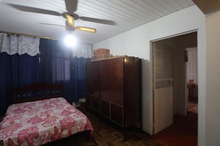 Casa à venda com 140m², 2 quartos e 4 vagasQuarto 2