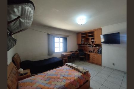 Casa para alugar com 475m², 6 quartos e 7 vagas Casa para alugar com 475m², 6 quartos e 7 vagasSuíte 3