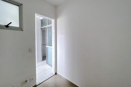 Apartamento à venda com 86m², 3 quartos e 2 vagas Apartamento à venda com 86m², 3 quartos e 2 vagasQuarto de Serviço