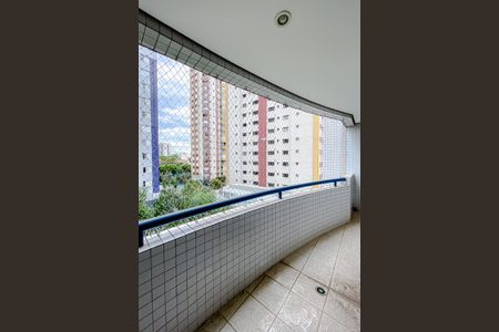 Apartamento à venda com 86m², 3 quartos e 2 vagas Apartamento à venda com 86m², 3 quartos e 2 vagasVaranda da Sala