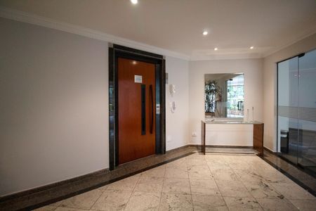 Apartamento à venda com 148m², 4 quartos e 3 vagas