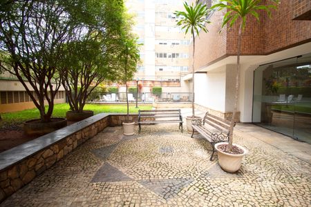 Apartamento à venda com 148m², 4 quartos e 3 vagas