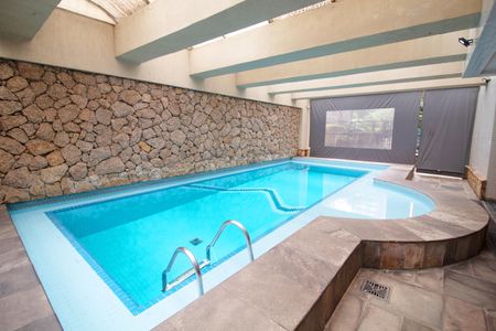 Apartamento à venda com 148m², 4 quartos e 3 vagas