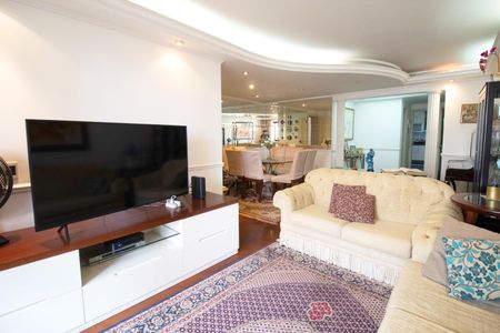 Apartamento à venda com 148m², 4 quartos e 3 vagas