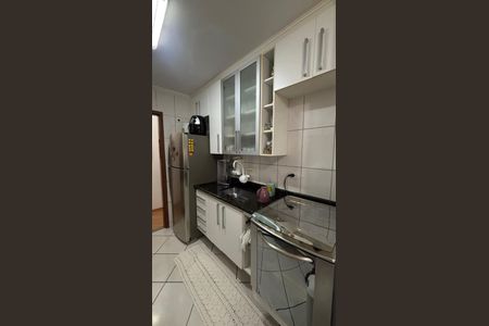Apartamento à venda com 55m², 2 quartos e 1 vagaCozinha