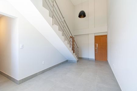 Sala de apartamento para alugar com 2 quartos, 140m² em Floresta, Belo Horizonte