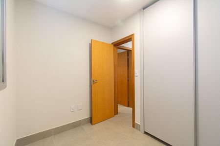 Apartamento para alugar com 157m², 3 quartos e 2 vagas Apartamento para alugar com 157m², 3 quartos e 2 vagasQuarto 2