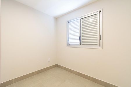 Apartamento para alugar com 157m², 3 quartos e 2 vagas Apartamento para alugar com 157m², 3 quartos e 2 vagasQuarto 2