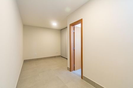 Apartamento para alugar com 157m², 3 quartos e 2 vagas Apartamento para alugar com 157m², 3 quartos e 2 vagasSuíte