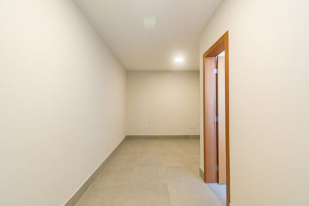 Apartamento para alugar com 157m², 3 quartos e 2 vagas Apartamento para alugar com 157m², 3 quartos e 2 vagasSuíte