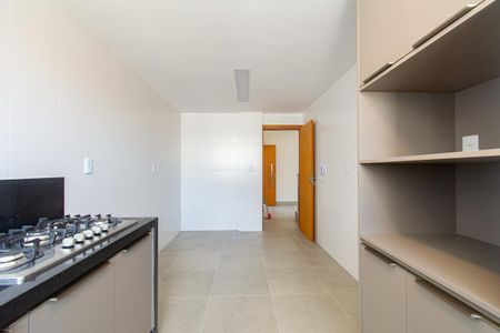 Apartamento para alugar com 157m², 3 quartos e 2 vagas Apartamento para alugar com 157m², 3 quartos e 2 vagasCozinha