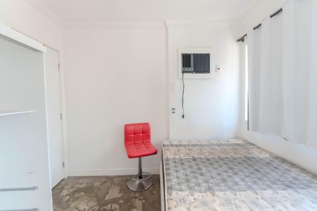 Apartamento à venda com 28m², 1 quarto e sem vagaQuarto