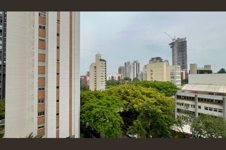 Sacada de kitnet/studio à venda com 1 quarto, 17m² em Pinheiros, São Paulo