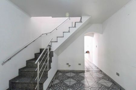 Casa à venda com 113m², 2 quartos e 2 vagas Casa à venda com 113m², 2 quartos e 2 vagasSala